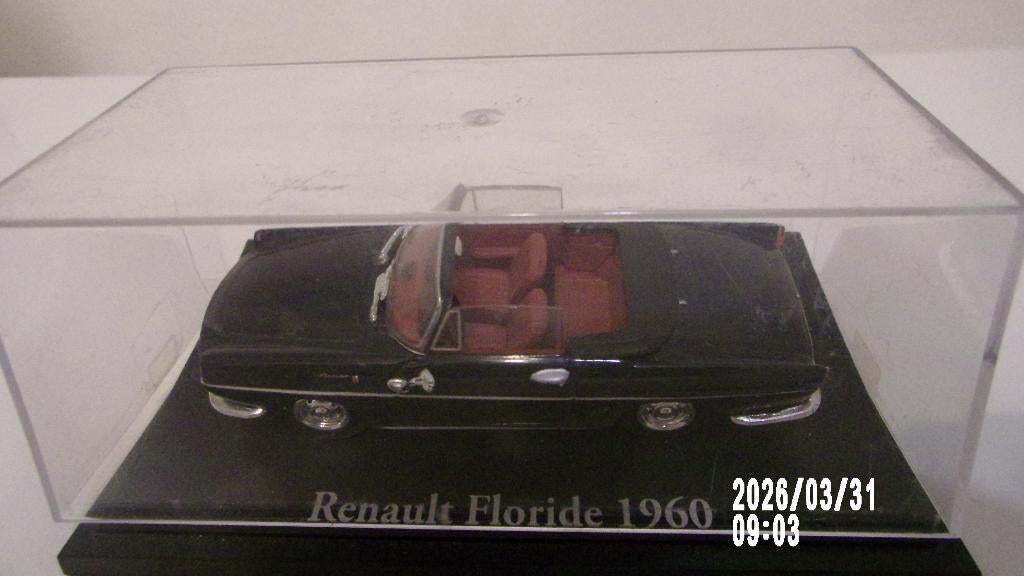 RENAULT FLORIDE 1960.1/43 ED.ATLAS COMME NEUVE + VITRINE, Ophalen of Verzenden, Zo goed als nieuw, Auto, Overige merken