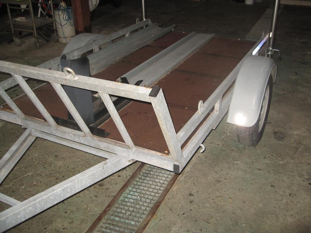 REMORQUE DE MOTO, Enlèvement