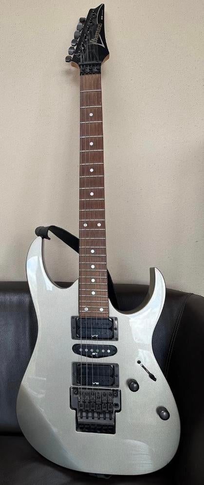 Guitare électrique IBANEZ RG Series, Musique & Instruments, Instruments à corde | Guitares | Électriques, Enlèvement, Comme neuf