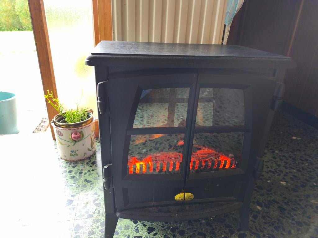 Poil d'ambiance électrique avec chauffage à vendre, Enlèvement