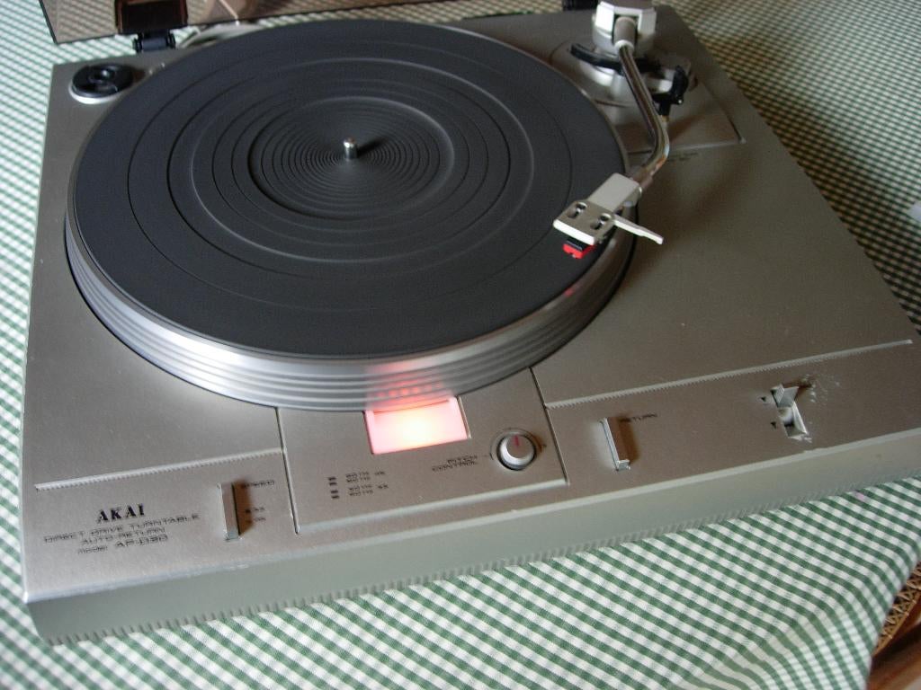 Akai AP-D30 Japan Direct Drive wordt getest, Audio, Tv en Foto, Platenspelers, Ophalen, Refurbished, Akai, Automatisch