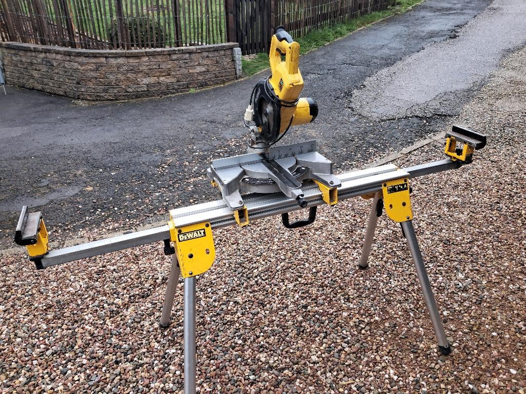 Scie à decouper, Ophalen, Gebruikt, Dewalt, Afkortzaag