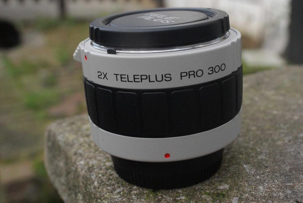 Kenko AF-S 2X pro 300 doubler voor alle Nikon reflexcamera's, Ophalen of Verzenden, Zo goed als nieuw, Spiegelreflex, Nikon