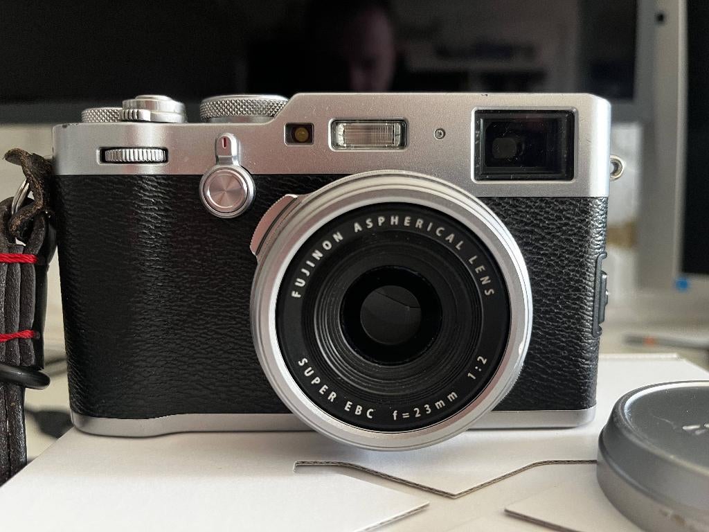 Fujifilm X100F ( Full set), TV, Hi-fi & Vidéo, Appareils photo numériques, Compact, Enlèvement, Utilisé, 24 Mégapixel