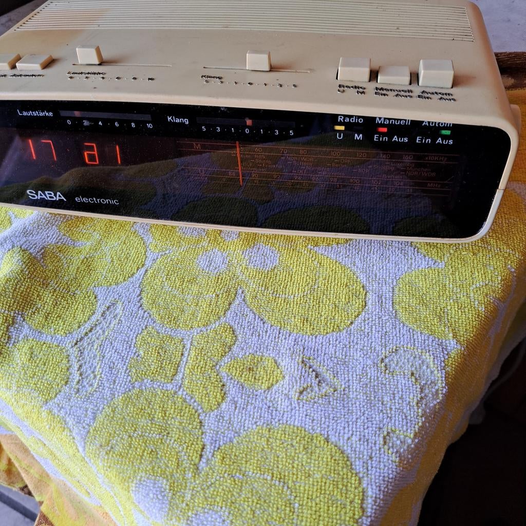 Horloge et radio Saba, Enlèvement ou Envoi