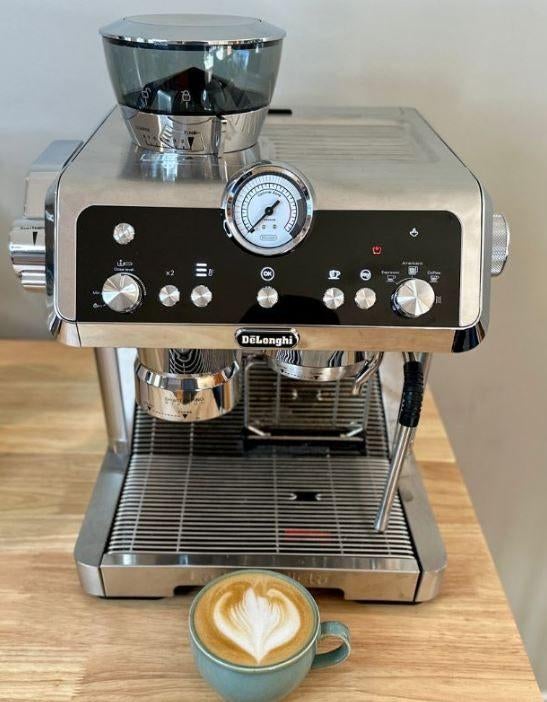 Maschine espresso, Elektronische apparatuur, Koffiezetapparaten, Stoompijpje, Ophalen of Verzenden, Zo goed als nieuw, 2 tot 4 kopjes