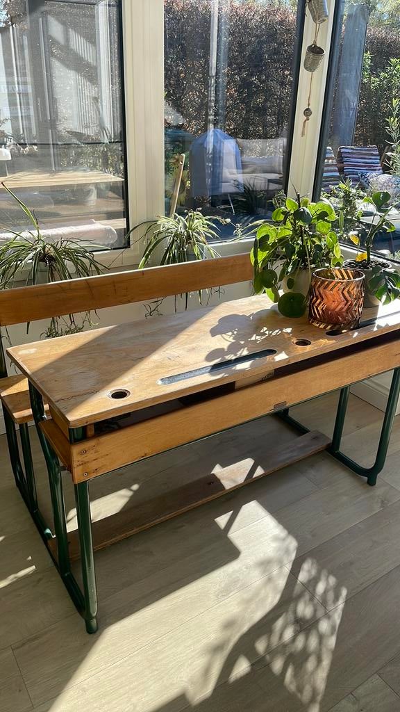 Vintage schoolbank, Huis en Inrichting, Ophalen, Gebruikt, Hout, Schoolbureau