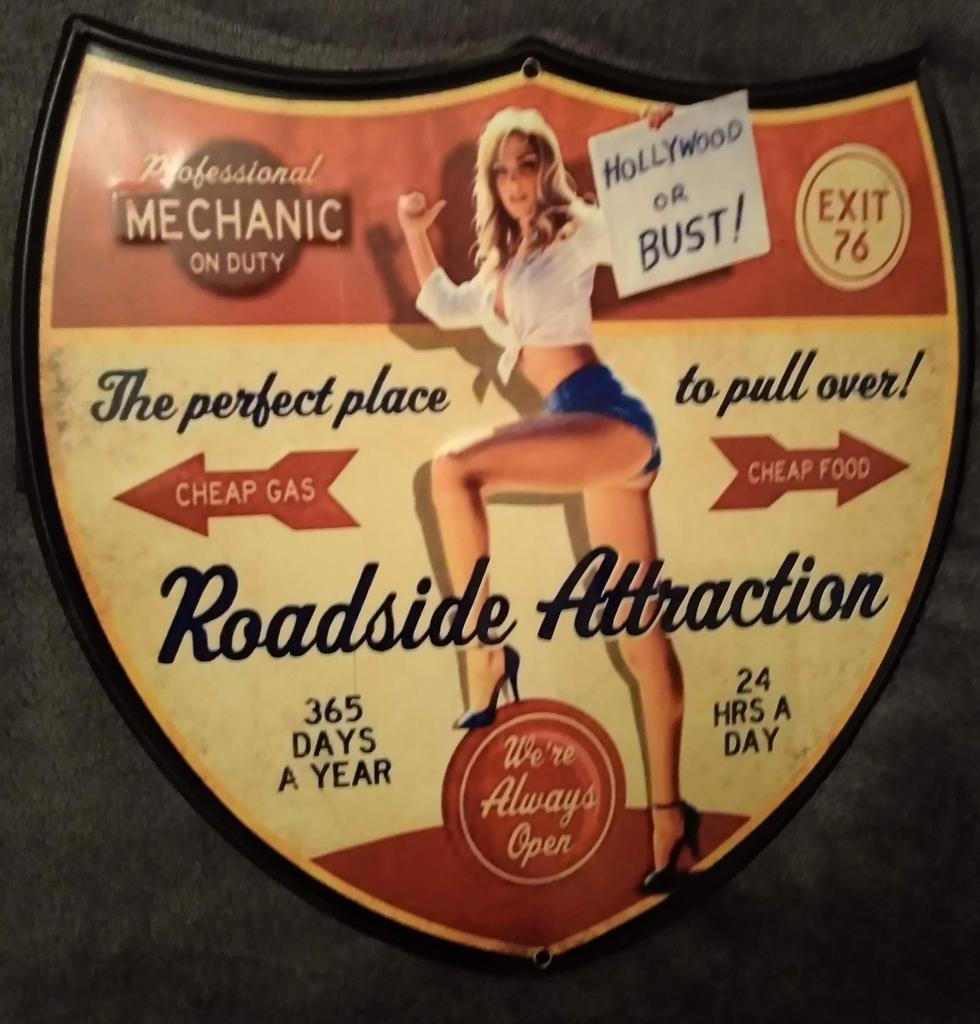 Roadsign “Pin Up” Attraction U.S.A., Collections, Marques & Objets publicitaires, Enlèvement ou Envoi, Utilisé, Panneau publicitaire
