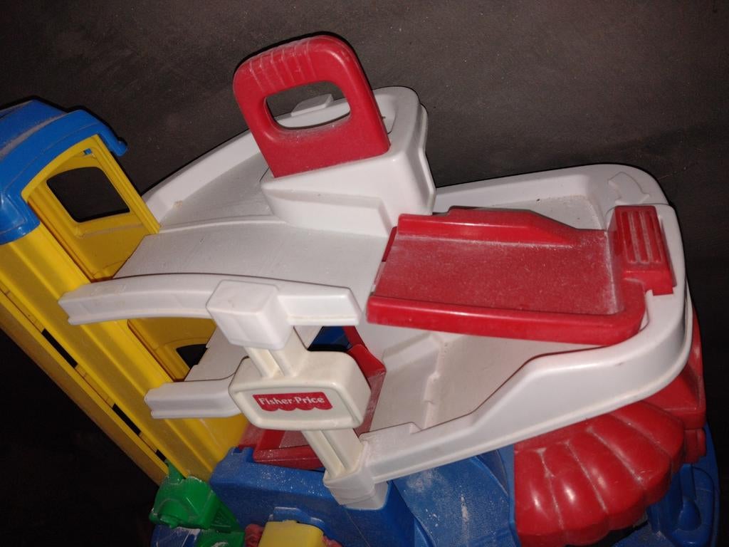 Speelgoed racing garage, Ophalen