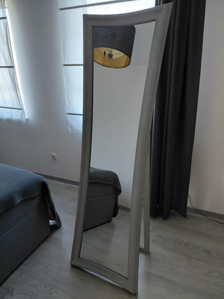 Miroir sur pied ou à suspendre JLINE, Maison & Meubles, Enlèvement