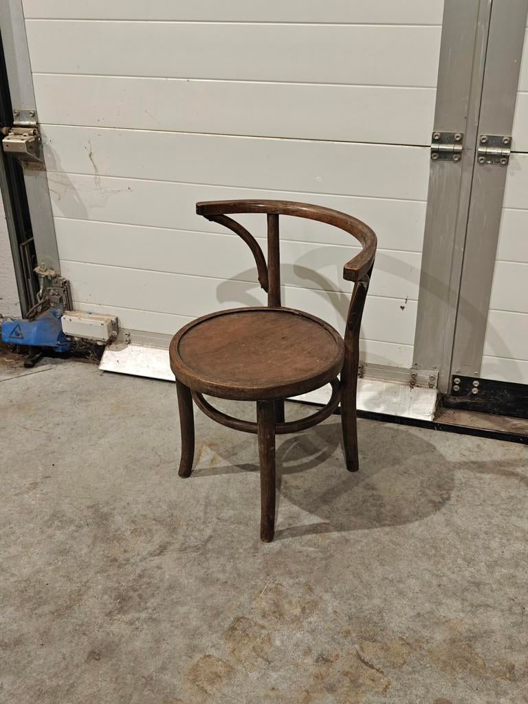 Chaise bébé de forme ronde, Antiquités & Art, Enlèvement