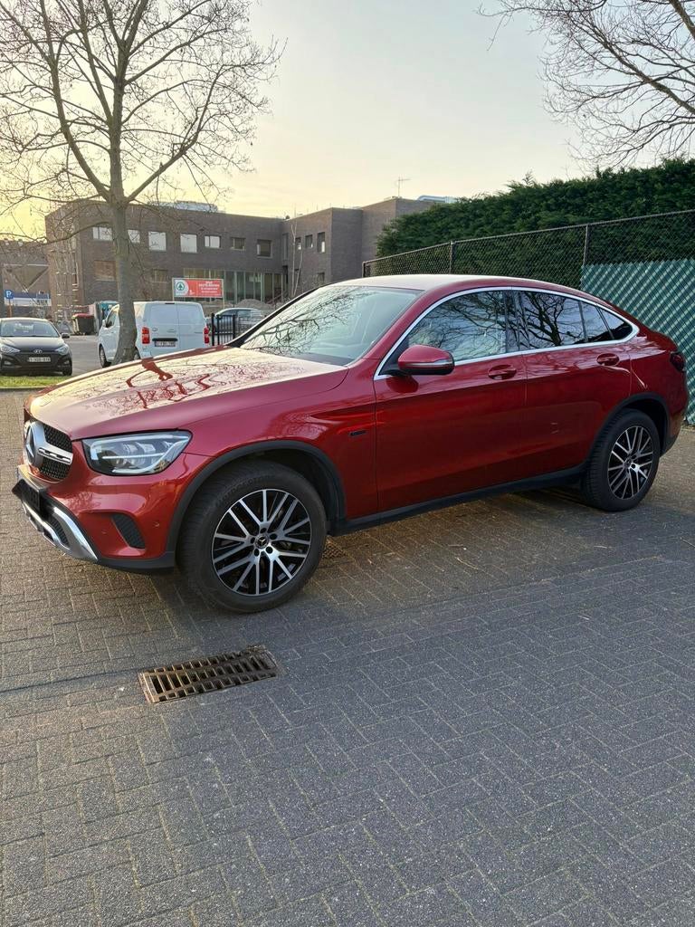 GLC COUPE hybride in perfecte staat 1e eigenaar, Auto's, Automaat, Leder, GLC, 5 zetels