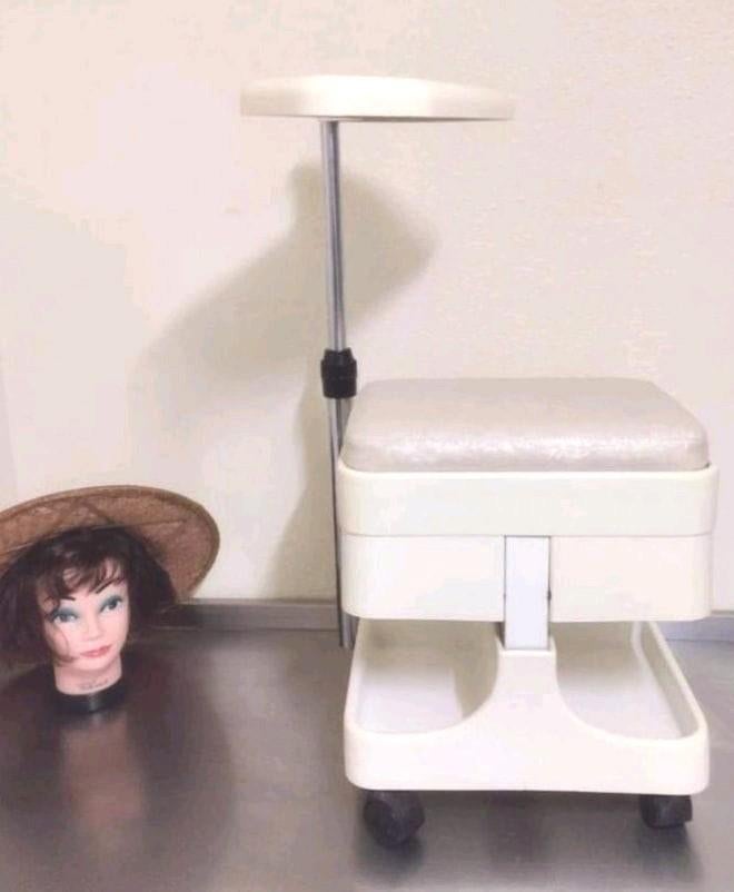 💅 Pro siège sur roulettes beau tabouret coiffure /manucure, Enlèvement, Utilisé, Autres marques, Vitesses