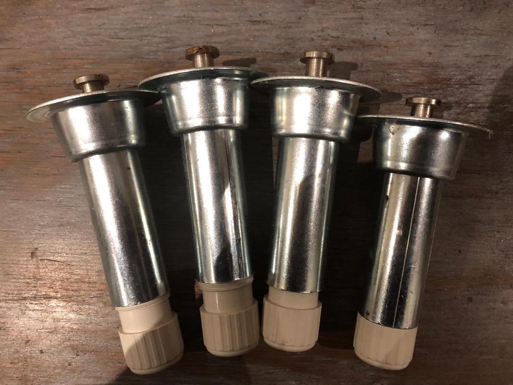 Anciens Pieds (métal) Central De Support De Meuble Formica,4, Enlèvement