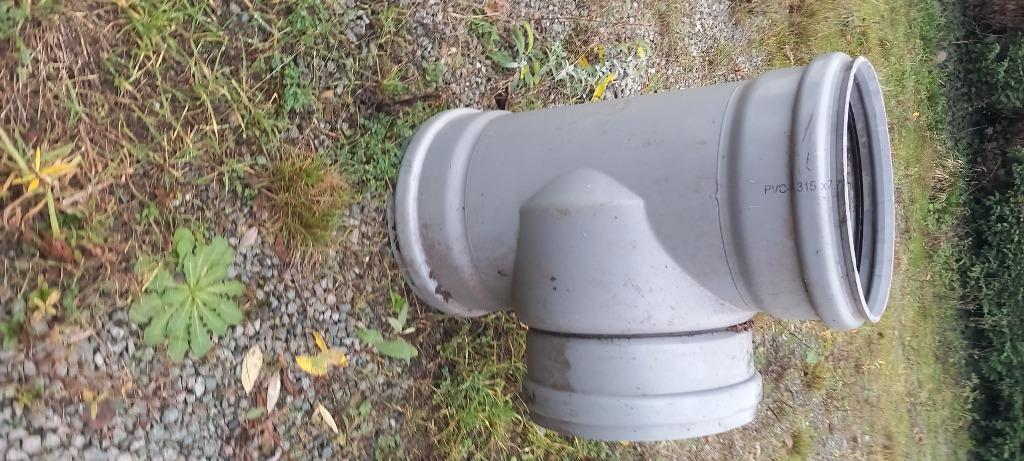 Pvc T stukken buis 315mm tekoop, Bricolage & Construction, Tuyaux & Évacuations, Enlèvement, Neuf, PVC, 80 mm ou plus