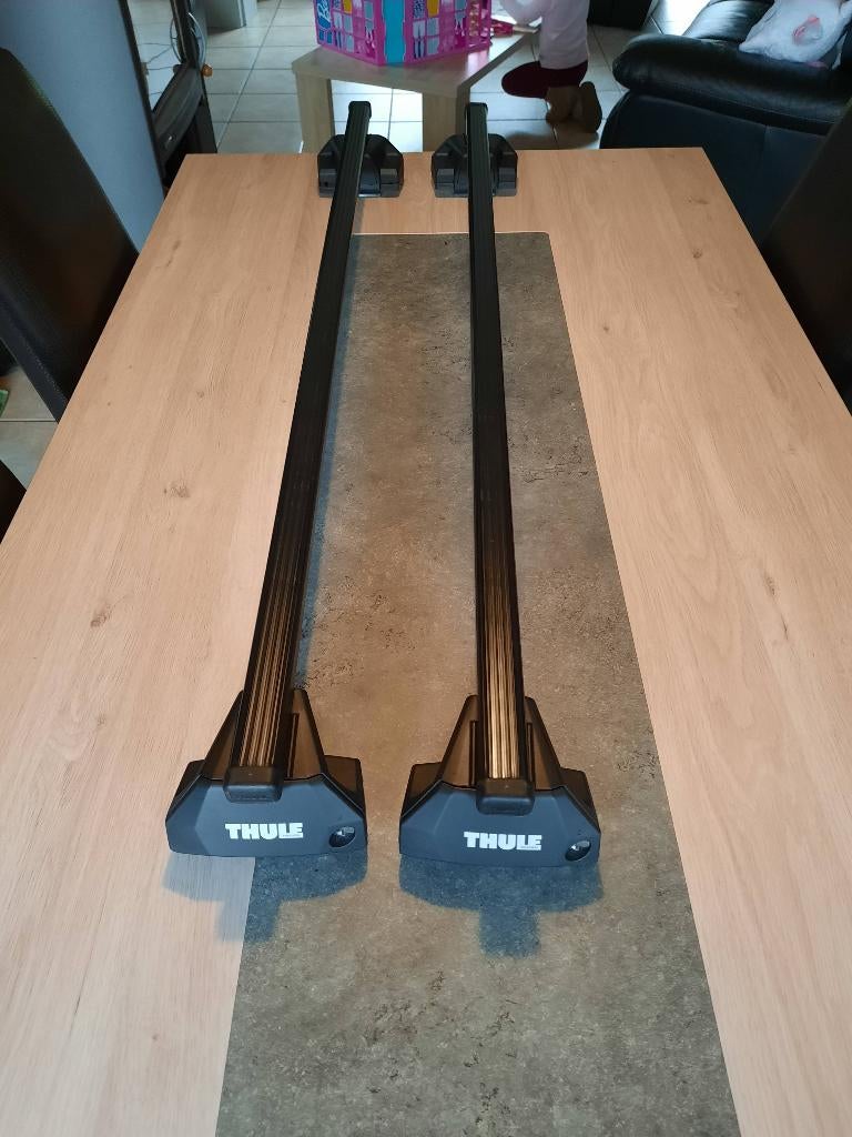Barres de toit Bmw serie 3 ou X1 Thulle avec 2 clefs 🔑, Autos : Divers, Porte-bagages, Enlèvement, Comme neuf