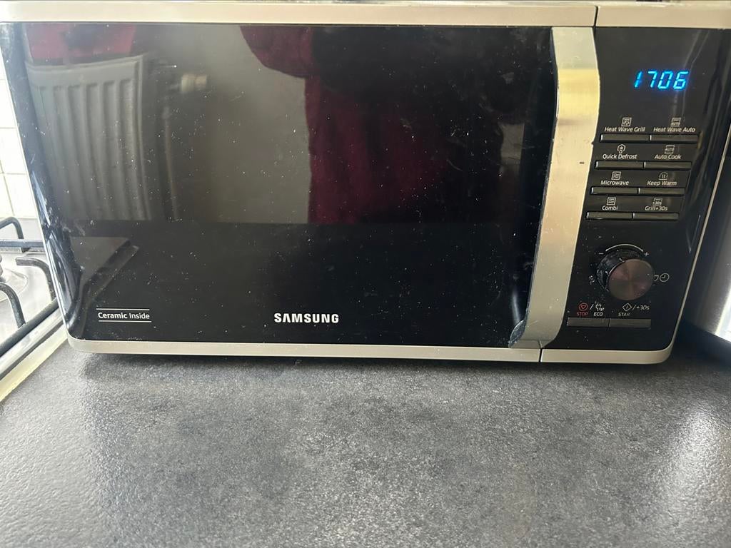 Micro-onde Samsung, Electroménager, Micro-ondes, Comme neuf, Enlèvement, 45 à 60 cm, Four