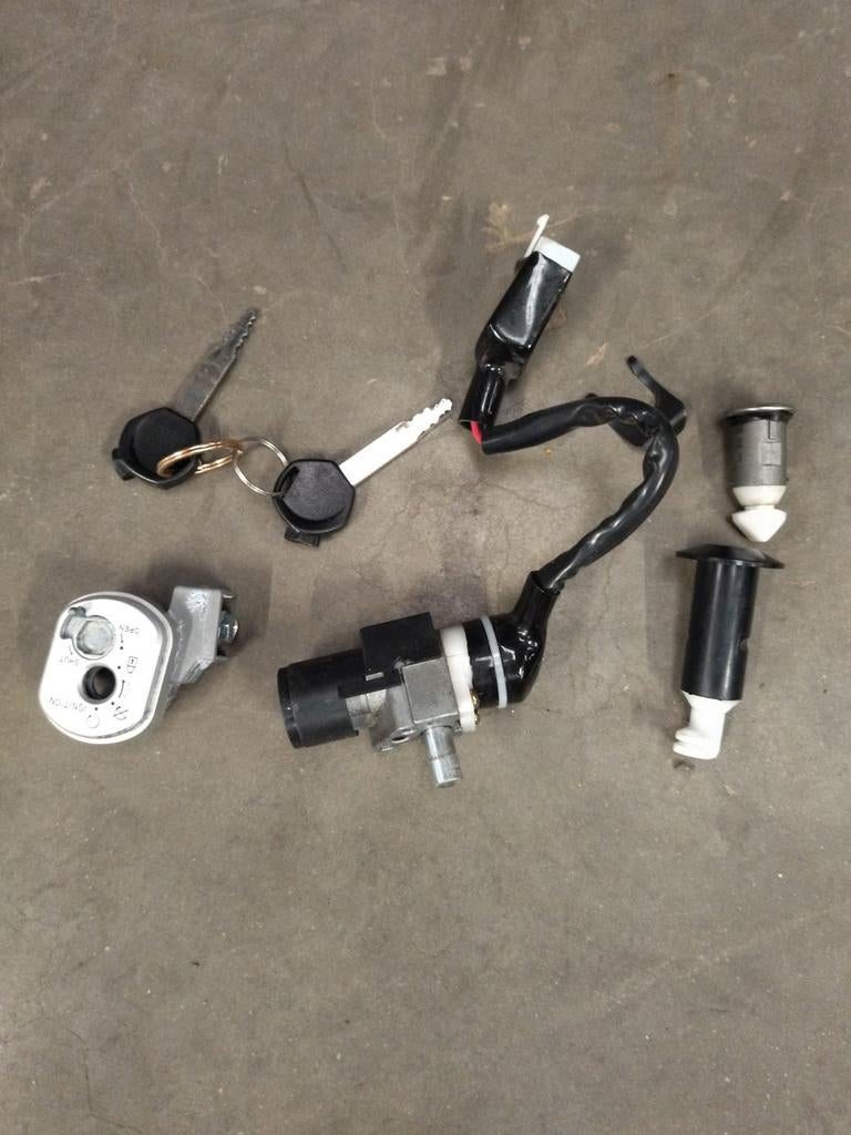 GTS toscana slotenset, Enlèvement