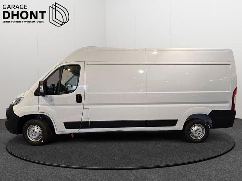 Opel Movano, Auto's, Voorwielaandrijving, Stof, Wit, Bedrijf