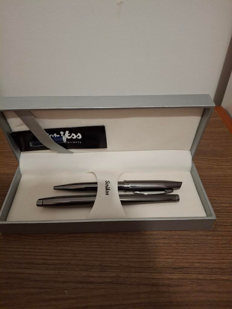 pen, Overige merken, Met doosje, Ophalen of Verzenden, Zo goed als nieuw