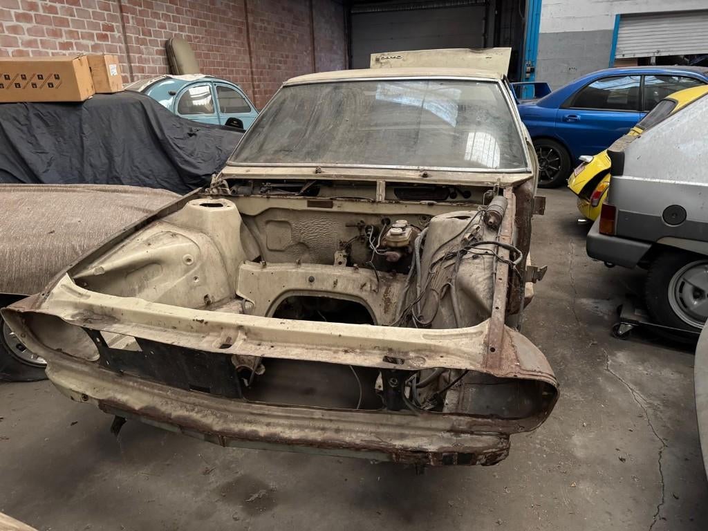 Audi 100 Coupé S * 1975 * restauratieproject *, Auto's, Stof, Beige, Handgeschakeld, Coupe