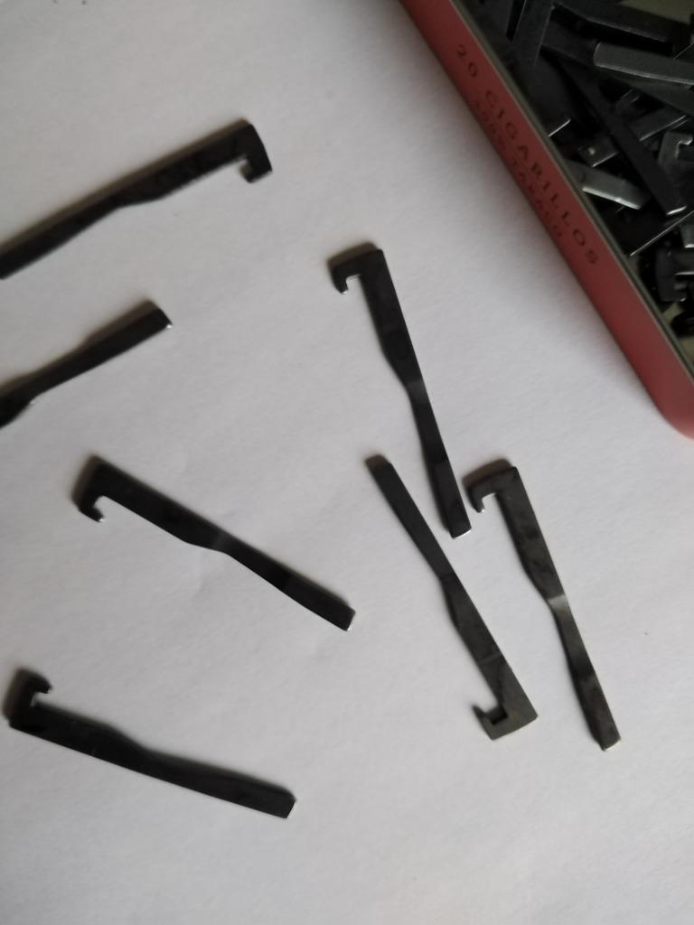 Poussoirs machine à tricoter, Enlèvement, Utilisé, Tricot, Autres types