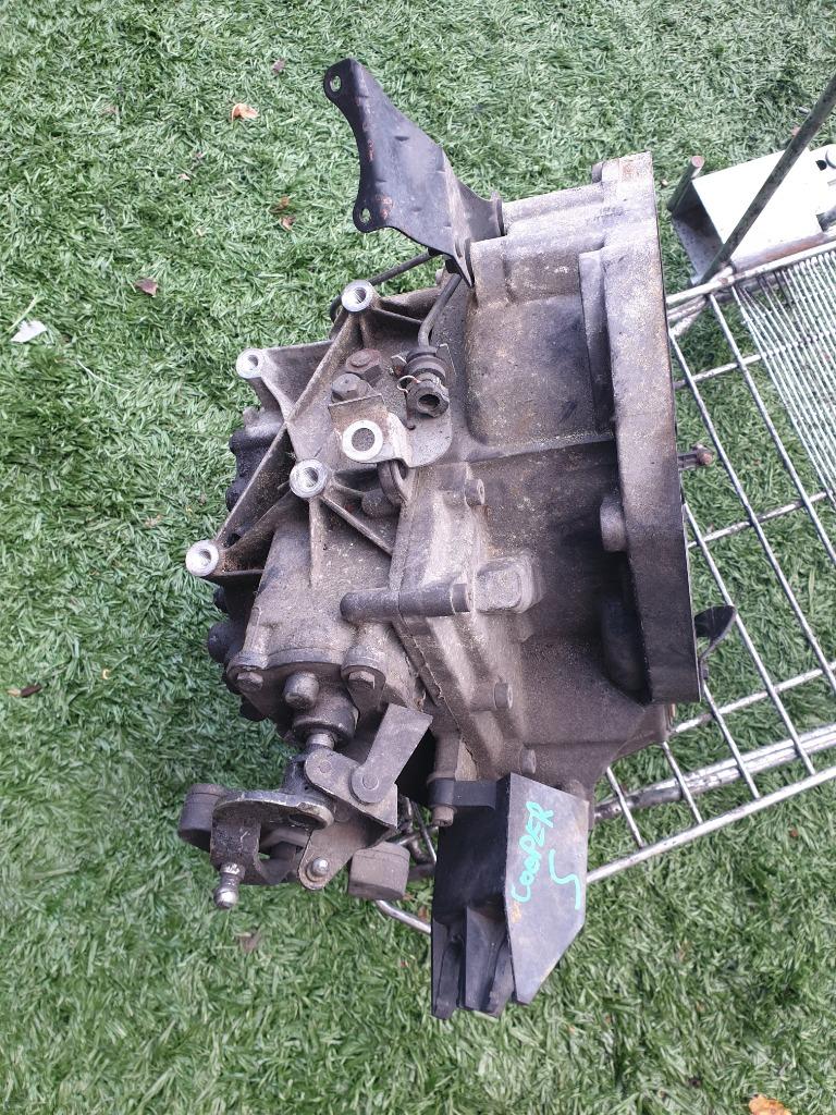 BOITE VITESSE MINI COOPER S R53 ANNEE 2003 1.6i 6 vitesse, Enlèvement, Mini