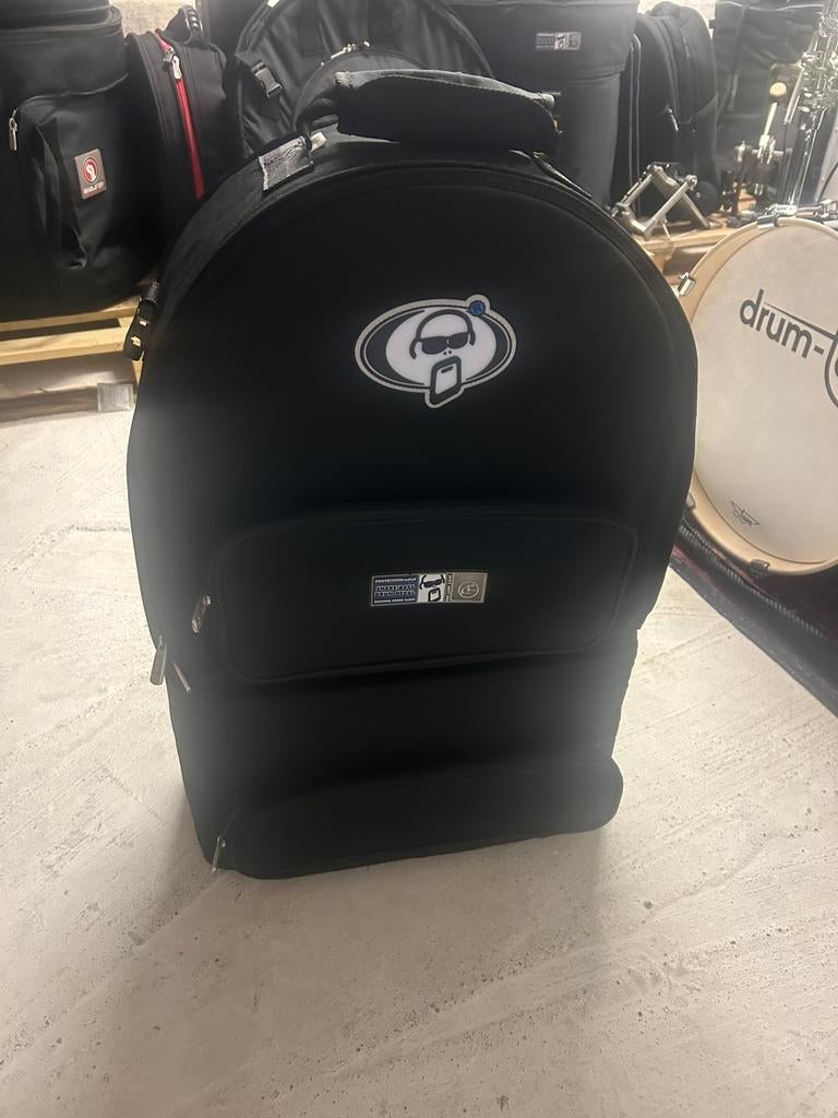 Snare en bass drum pedal rugzak, Muziek en Instrumenten, Drumstellen en Slagwerk, Ophalen, Zo goed als nieuw