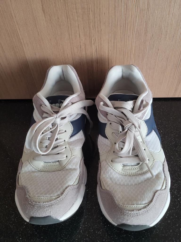 Sportschoenen, Turnschoenen voor school Diadora maat 41, Sport en Fitness, Ophalen, Gebruikt