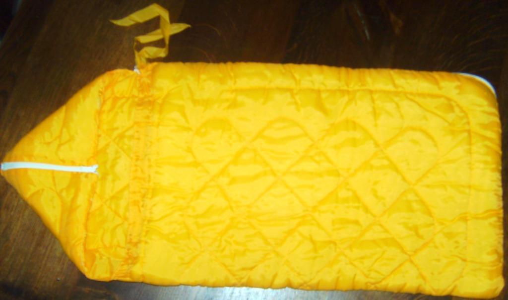 Nid  d'Ange   jaune  avec tirette Bébé, Enlèvement ou Envoi, Comme neuf, Garçon ou Fille