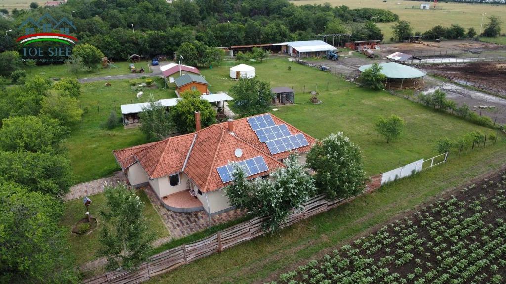 Te koop in Hongarije - Szolnok (idn250906), Overige soorten, Overig Europa, 249 m², Stad