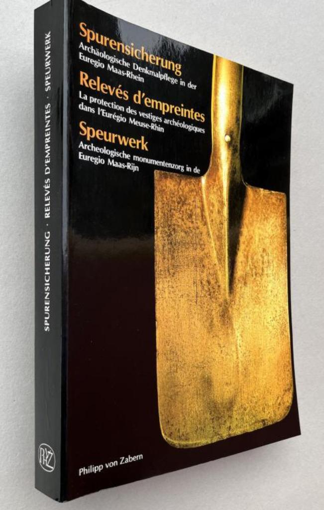 Relevés d'empreintes. Archéologie Eurégio + broch. Bxl 1993, Livres, Enlèvement ou Envoi