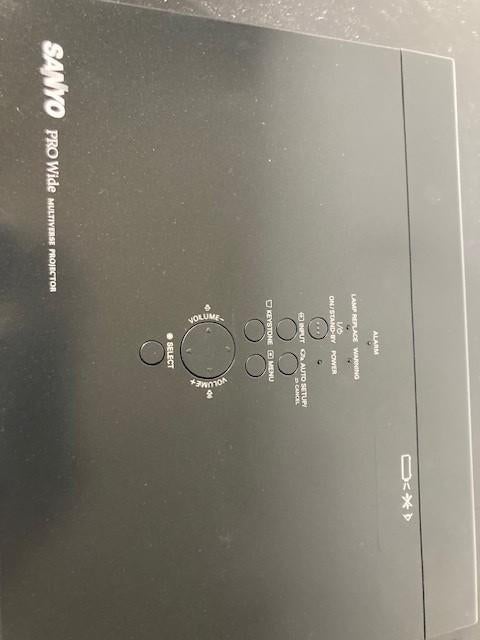 Projecteur vidéo SANYO, TV, Hi-fi & Vidéo, Projecteurs vidéo, Utilisé, Autre technologie, Full HD (1080), Enlèvement ou Envoi