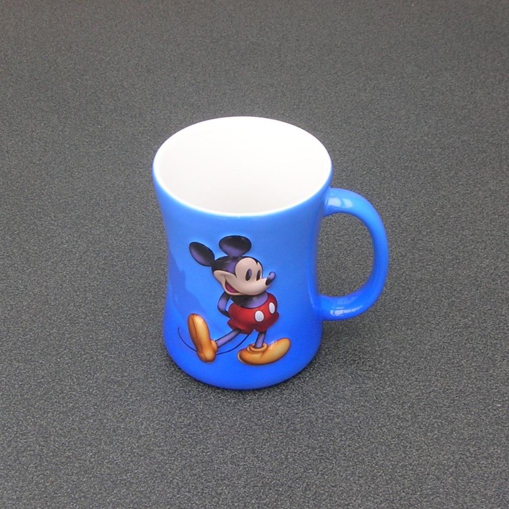 Disney Paris Mickey Mouse mok, Ophalen of Verzenden, Mickey Mouse, Zo goed als nieuw, Servies