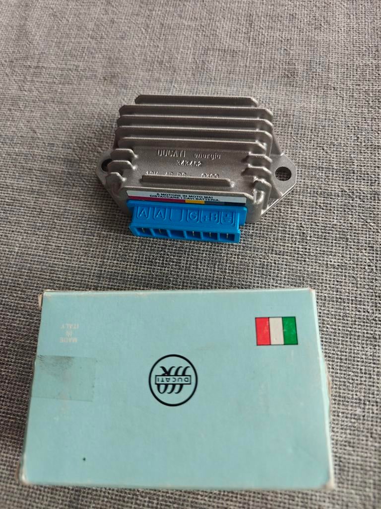 5 polige gelijkrichter Vespa/Piaggio, Ophalen of Verzenden