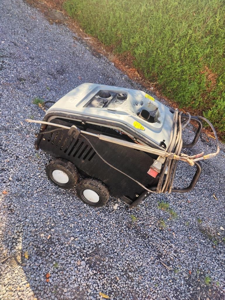 Hogedrukreiniger, Ophalen