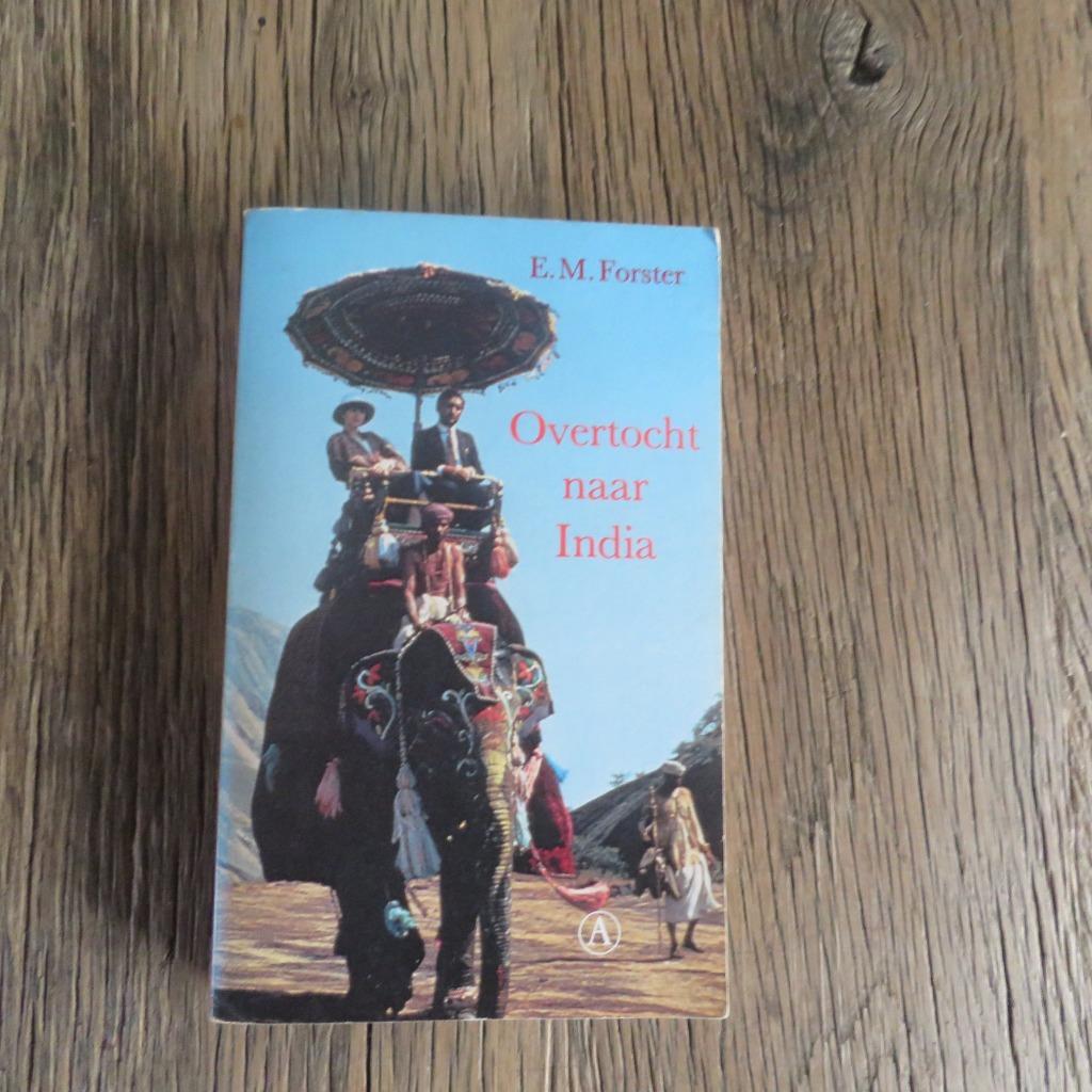 Overtocht naar India E.M. Forster, Enlèvement ou Envoi