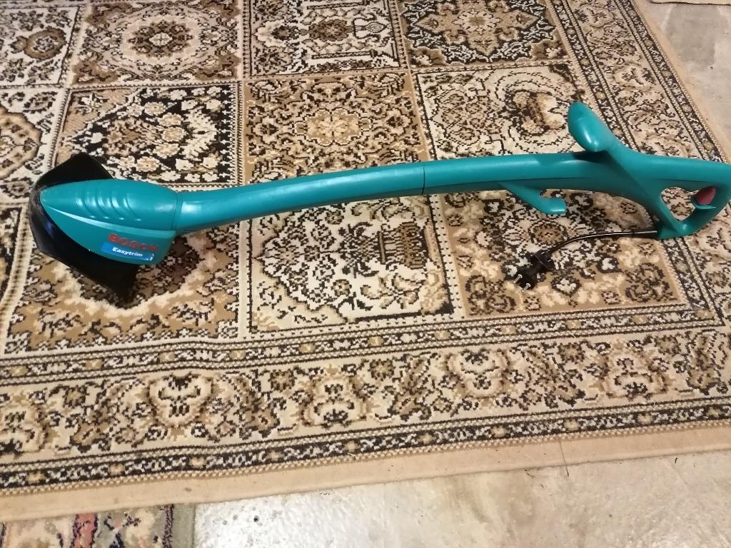 coupe bordure Bosch Easytrim, Moins de 10 cm, Électrique, Enlèvement, Utilisé