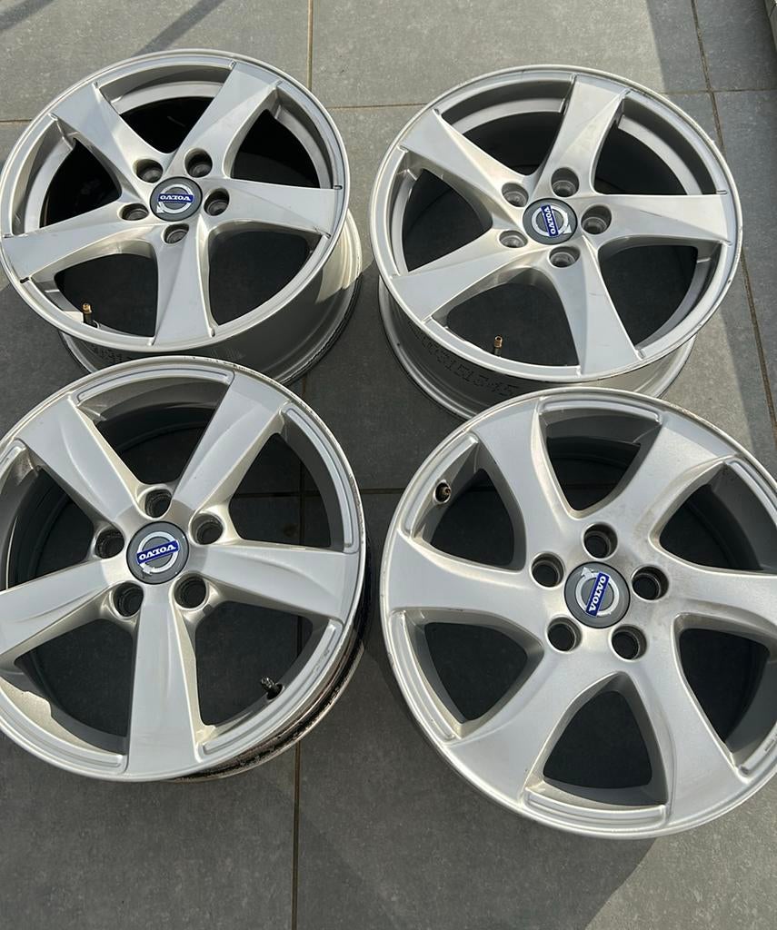 Volvo velgen v50 c30 v 60 s 60, Auto-onderdelen, Banden en Velgen, Ophalen, Gebruikt, Velg(en), 16 inch