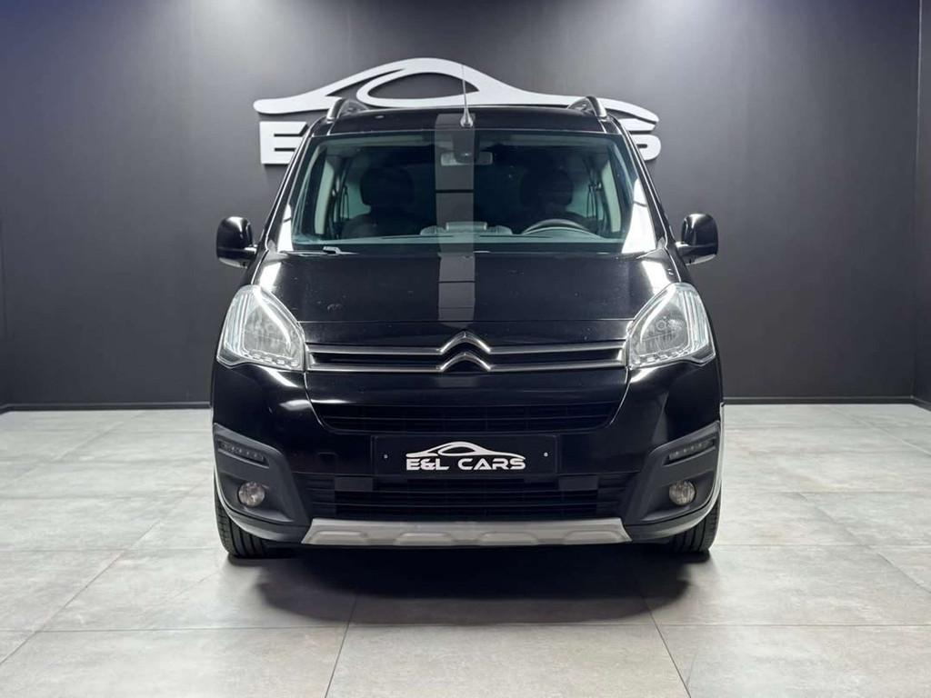 Citroën Berlingo Réservé (bj 2016), Gebruikt, Euro 6, 4 cilinders, Zwart
