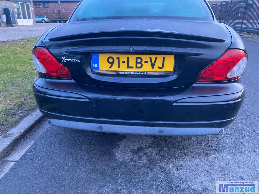 Pare-chocs arri re noir pour pi tons JAGUAR X-TYPE X400 (200, Pare-chocs, Dpoffice@jaguarlandrover.com, Jaguar, Jaguar Land Rover Limited