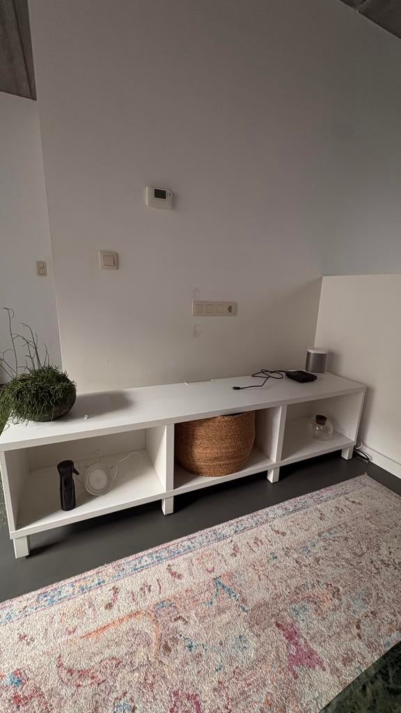 Ikea Besta TV bench, Huis en Inrichting, Kasten |Televisiemeubels, Ophalen, Zo goed als nieuw