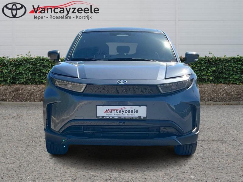 Toyota Urban Cruiser Executive+cam+gps+sens V+A, Automaat, 128 kW, Elektrisch, Urban Cruiser