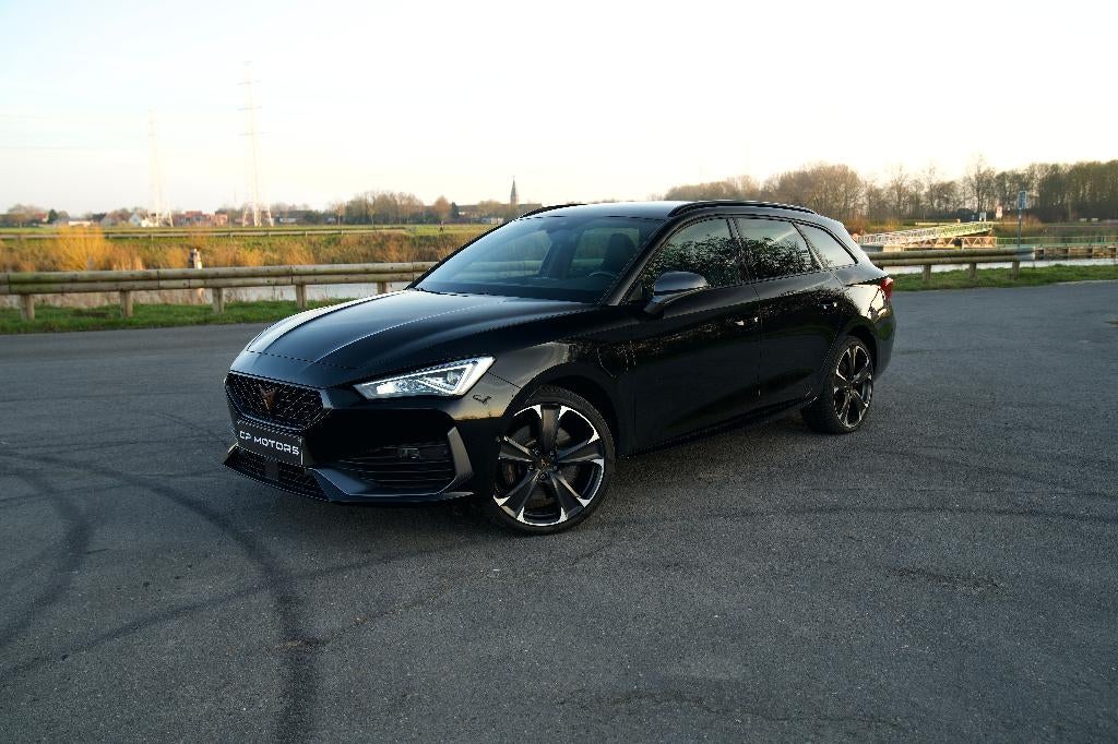 CUPRA LEON ST VZ | 245 PK | E-HYBRID | CARPLAY | TOP !, Autos, Cupra, 1395 cm³, 32 g/km, Euro 6, Entreprise