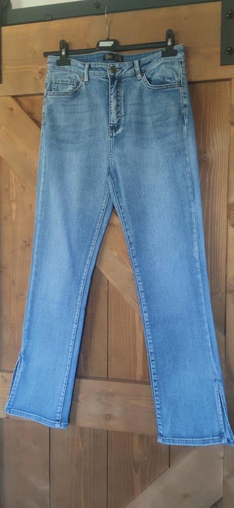 Jeans Toxik3 - maat 42, Ophalen