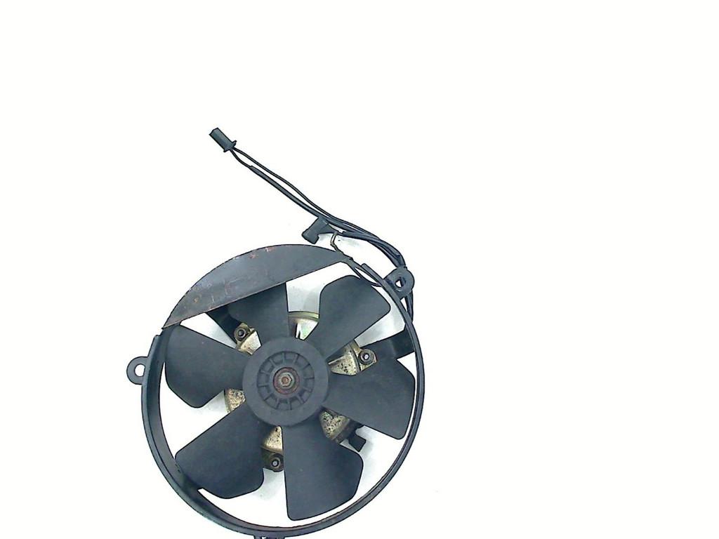 VENTILATEUR VFR 750 F 1994-1997 (VFR750F RC36) (SSW96100E), Dhr. S. di Majo, Utilisé, Info@cama-motorparts.nl, P.J. Troelstraweg 8 8
3144 CX  MAASSLUIS, NL