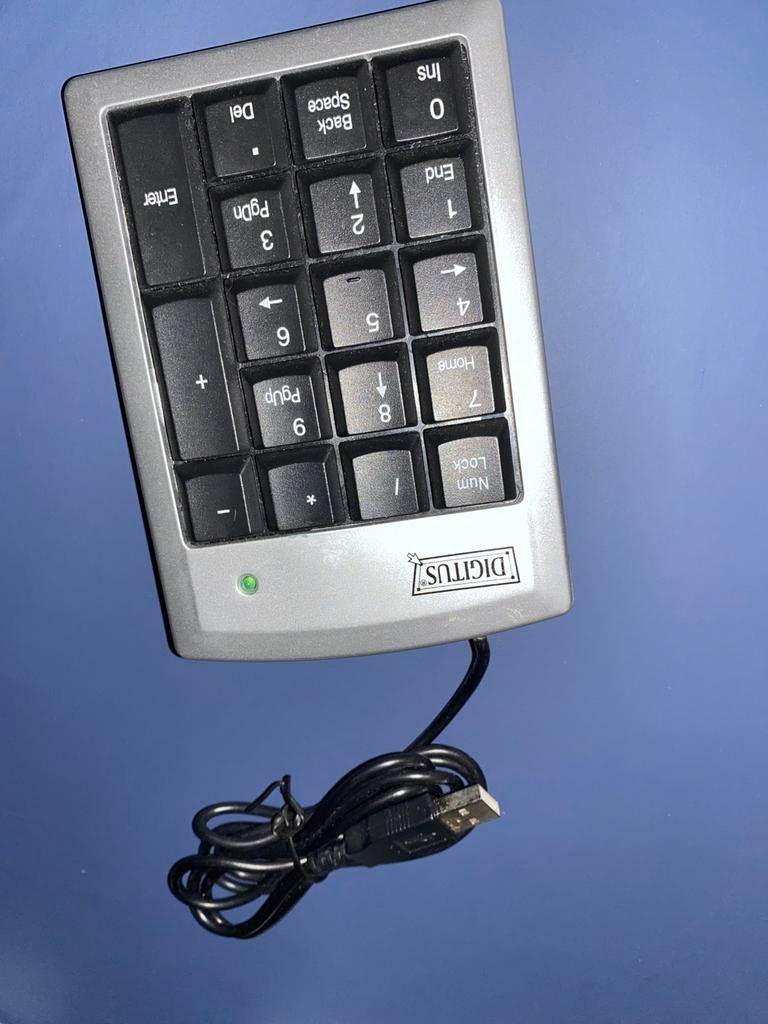 ️ Clavier numérique (USB) — 5€, Informatique & Logiciels, Claviers, Enlèvement, Numerique, Reconditionné, Filaire