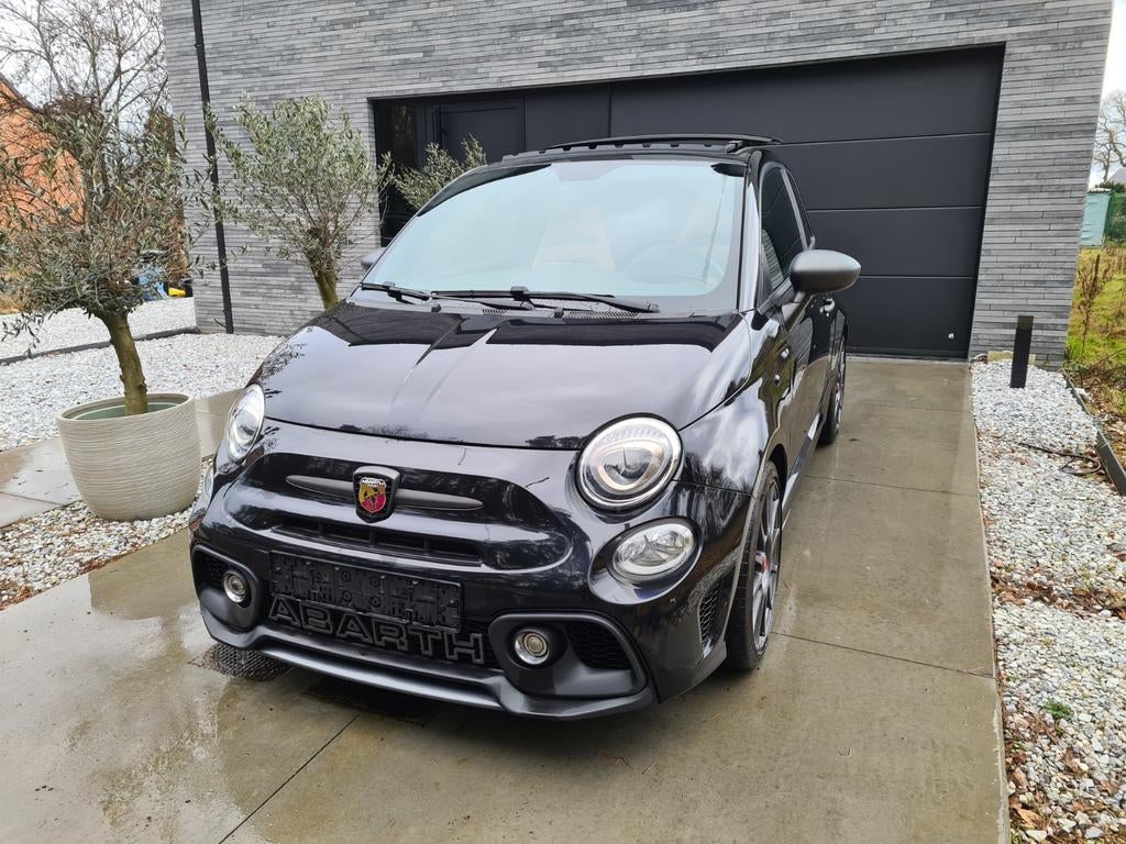 Abarth 595 Competizione Pano Sabelt stoelen 215pk, Autos, Cuir et Alcantara, Achat, Euro 6, Boîte manuelle
