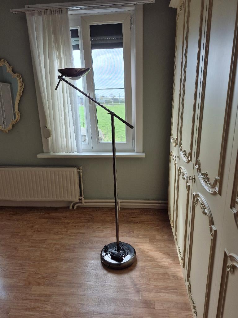 Staande lamp, Enlèvement