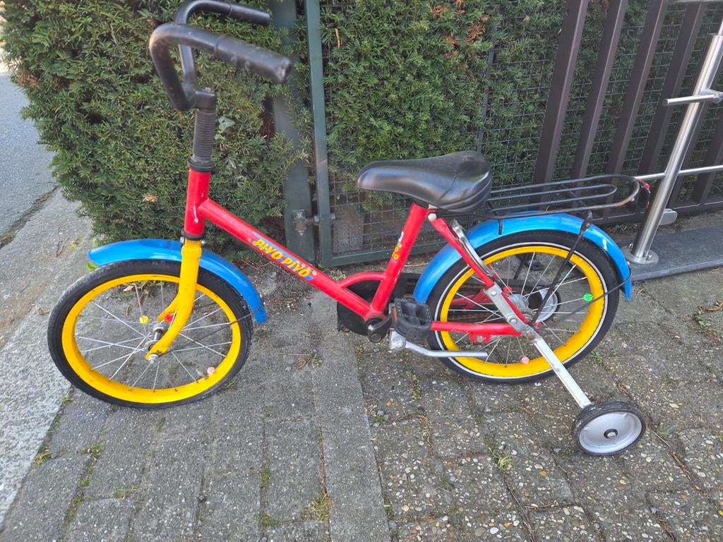 Kinderfiets Piyo Piyo met zijwieltjes, Fietsen en Brommers, Ophalen, Gebruikt, Minder dan 16 inch, Zijwieltjes